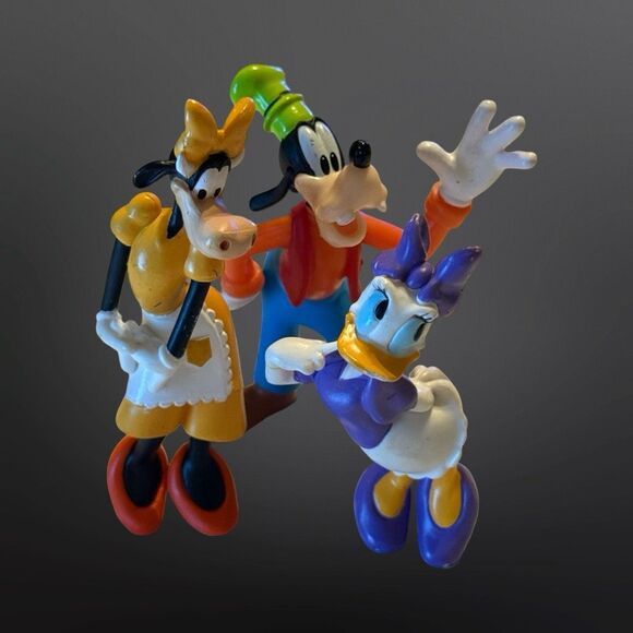 3 Disney Mickey & Friends Figures Clarabel Goofy & Daisy Duck A15 - Picture 1 of 12